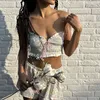 Tute da donna Stampa floreale Ruffles Scollo a V Crop Top Tie Up Strap Camis Shorts Stile francese Chic Carino 2 pezzi Set Gilet senza schienale da donna