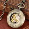 Taschenuhren Hohle Blume mechanische Uhr Anhänger klassische römische Ziffer Zifferblatt Bronze Uhr Handaufzug Uhr Männer Frauen