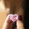 Luxe Big Heart Women Hangdoek kettingen eenvoudige veelzijdige vrouwelijke feestcadeau Dagelijkse slijtage Verklaring Sieraden Drop