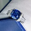 Wedding Rings van hoge kwaliteit gepersonaliseerde prachtige Sapphire Square Diamond Ring for Women Fashion Jewelry LR051