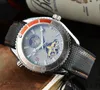 Omeg Luxury Mens Watches Automatyczne maszyny Watch Wysokiej jakości najlepsza marka Designer Zegar czarny skórzany pasek Mężczyznę moda akcesoria wakacyjne prezenty HH02