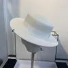 Chapeaux à large bord femmes noir britannique laine chapeau mode fête haut plat Fedora chaîne sangle broche dame mariage Porkpie Style Eger22