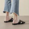 Pantofole 2023 Capispalla da donna estiva Scarpe casual da donna Ciabatte piatte a punta stile coreano Abbigliamento da lavoro e da ufficio Taglia grande 41-43