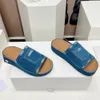 Popüler erkek kadın tasarımcı sandalet platform sandaletler terlik kot rahat Sandalet 2023'ler pist gösterisi yeni kaykay sandaletler Çift lüks sandalet büyük boy 35 46
