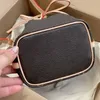 DrawString Bucket Bag Mini Crossbody Handbag Chameleon Skin läderplånbok för kvinnor Klassiska helgväskor
