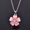 Collana con pendente a forma di fiore di prugna opale rosa alla moda, gioielli da sposa color oro rosa per ragazza da donna