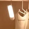 Luces nocturnas Lámpara LED Luz de gabinete recargable Sensor humano Dormitorio Armario Escaleras Inducción Amplia aplicación