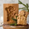 Stampi da forno Pasqua Natale 3D Stampo per biscotti in legno Stampo per pan di zenzero Decorazione intagliata Timbro Goffratura Strumenti di decorazione artigianali M531 230518