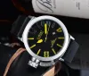 U Große Bootshandgelenk Uhren 2023 Drei Stiche weiße Hülle Herren Sport klassisch 50mm Quarz Uhren Top Luxury Brand Clock Fashion Gummi -Gurt Montre de Luxe Type