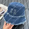 Дизайнерские шляпы ведра для мужчин Cacquette Fashion Women Wide Brim Hats