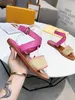 2023Blade Women's Hemp Rope Rope Stain Sandal Sandal Sliper Designer Fashion Luxury Elegant Simple Material Shoes Design