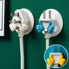 Ny 4/2/1 PCS Creative Wall Plug Holder Punch Free Wall Adhesive Key Bag Hanger Hook Badrum Handdukshandduk Razor Rack Kitchen Tool Hook