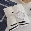 Asciugamani da bagno Designer Wath A Set Coral Veet Asciugamano unisex Uomo Donna Asciugamani per il viso Coperta assorbente