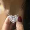 Luxe Big Heart Women Hangdoek kettingen eenvoudige veelzijdige vrouwelijke feestcadeau Dagelijkse slijtage Verklaring Sieraden Drop