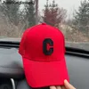 Gorra de béisbol con tapa dura grande C versátil para niñas en primavera y verano que muestra caras pequeñas gorra con lengua de pato sombrero de protección solar de moda coreana