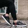 Scarpe per abiti bianchi piatti vulcanizzati Lace-up Sneaker confortevole per maschi maschile maschile per adulti di alta qualità uomini zapatillas 4fc4