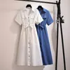 Robes grande taille 150Kg Taille Femme Été Long Revers Cravate Robe Buste 149cm 5XL 6XL 7XL 8XL 9XL Chemise Rayée Lâche Blanc Bleu 230518