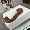 high-quality women fashion Designers Triomphe Sandals platform Slippers Cowhide leather slides Summer must-have outdoor sandy beach sandals