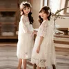 Robes de fille Printemps Été Vêtements pour enfants Robe de fille en dentelle Vêtements pour enfants coréens Robe de princesse féerique Parent-Enfant Wear 230519