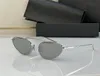 Glass de luxo de designer de luxo Moda feminina óculos de sol retro oval de moldura completa copos de moda popular lentes de mercúrio metal