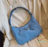 Tramp Borsa a tracolla ascellare Moda tessuto paracadute Borsa a tracolla da donna a forma di luna in nylon