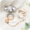 Rattles Mobiles 1Pc Baby Wooden Plush Crochet Giraffe Animal Music Bell Ciuccio personalizzato Catena Clip Dentizione Bracciali nati Giocattoli 230518