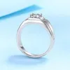 Anillos de racimo Moissanite con certificado chapado en oro blanco 925 anillo de plata esterlina DColor dibujo de alambre banda de boda para regalo de hombres