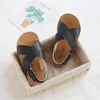 Sandaler Summer Toddar Boys Baby Sandals Barn Barn BOYS FLATS KOREAN Cross White Brown Beach Sandals Shoes 1 2 3 4 5 6 Year Old AA230518