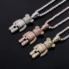 Halsband Ny Iced Out Cartoon Bear Doll Pendant Claw Seting CZ Stone Bling Pendant Hip Hop Jewelry for Women Men Rapper Gift