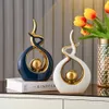 Nieuwe items Noordse abstracte keramische sculptuur Modern licht luxe woonkamer woning decoratie kantoor decoratie bureau accessoires ambachtelijke cadeau