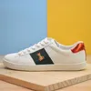 Men Italy Casual Shoes Women Loafers White Flat Leather Shoe Green Red Stripe Embroidered Tiger Snake Couples Trainers With box size 35-46