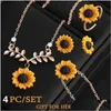 Altri set di gioielli Moda girasole per le donne Ciondolo creativo Collana Orecchini Bracciale Anello Party Drop Delivery Dhvn8