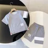 Baby Boys Girls Vêtements Summer Summer à manches courtes Tshirts et shorts Pantalons Enfants Luxury Designer Kid Clothing Kid Tracksuis de survêtement