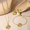 Anhänger Halsketten ANEEBAYH 2023 Kompass Eingelegter Zirkon Runde Geometrische Edelstahl Vintage Halskette Für Frauen Gold Farbe Wasserdicht