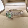 Parringar Luomansi 1 Green Ring Women VVS 6 5mm Pass Diamond Test 100 S925 Silver Jewelry Party Gift 230519