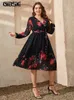 Casual jurken Gibsie Plus size floral print surplice nek midi riem riem jurk vrouwen lente herfst lange mouw elegante vintage a-line jurken 2022 l230520