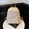 Toptan Bayanlar Omuz Çantası 2 Renk Basit dikey Moda Çantası Açık Hava Spor Seyahati Giyim Giyim Dayanıklı Deri Backpack Mektup Baskı Paketi 2129#