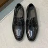 Kledingschoenen Mode Heren Bruiloft Kwaliteit Leer Casual Platte schoen Zakelijke formele loafers met doos
