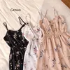 Kvinnor Jumpsuits Rompers ärmlösa blommor Kvinnor Summer Beach Wide Leg Overall Korean Playsuits Bohemian Print Strap 230520