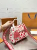 2023 Yayoi Kusama coleção Tote Bag YK Dots impressão Cluny Mini bolsa de ombro feminina de couro Bolsa de grife com aba branca vermelha preta bolsa de mão