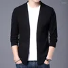 Sweaters masculinos Autumn Korean Version of V-decote em V Men Men grosso Casual Cardigan Jacket 13