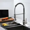 Küchenarmaturen Federrohr Schwarz Ausziehbarer Duschhahn Kupferlegierung Gebürstet Kalt- und Mischwasser Einziehbare Universalspüle