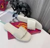 Slippers Women Summer Slippers sandals bench shoes Stylish comfortable genuine leather flat soft sole comfortable Simplicity non slip versatile sandals C70128 J2