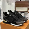 7A Designer Run Away Running Shoes Sneakers Womens Luxury Sports Shoe chaussures المدربون غير الرسميين