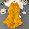 Повседневные платья Spring Bohe Women Dress Resort Ruffle Edge Высокая талия Слим V-образной рубеж Desert Tourism Red Big Swing Long Mujer