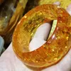 Armbanden Natuurlijke Baltische Gouden Bloem Amber Brede Bangle Vrouwen Edelsteen Armbanden Cadeaus Voor Moeder En Vriendin Fijne Sieraden Accessoires