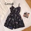 Kvinnor Jumpsuits Rompers ärmlösa blommor Kvinnor Summer Beach Wide Leg Overall Korean Playsuits Bohemian Print Strap 230520