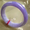 Bracciale rigido in giada birmana naturale e braccialetto viola. Eleganti gioielli da principessa