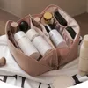 Bolsas de cosméticos Estuches Nórdicos Nueva Bolsa de cosméticos de cuero grande Caja de soporte de lápiz labial de maquillaje portátil Bolsa de organizador de mujeres a prueba de agua Bolsa de viaje con cierre hermético