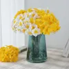 Kwiaty dekoracyjne 6pcs/działka narcissus kwiat bukiet biały sztuczny żonkil domowy domek pulpitowy impreza ślub ślubny fałszywy